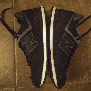 New Balance A574 - US Size 11.5 (Fits Like US 11) - Black - Excellent Condition
